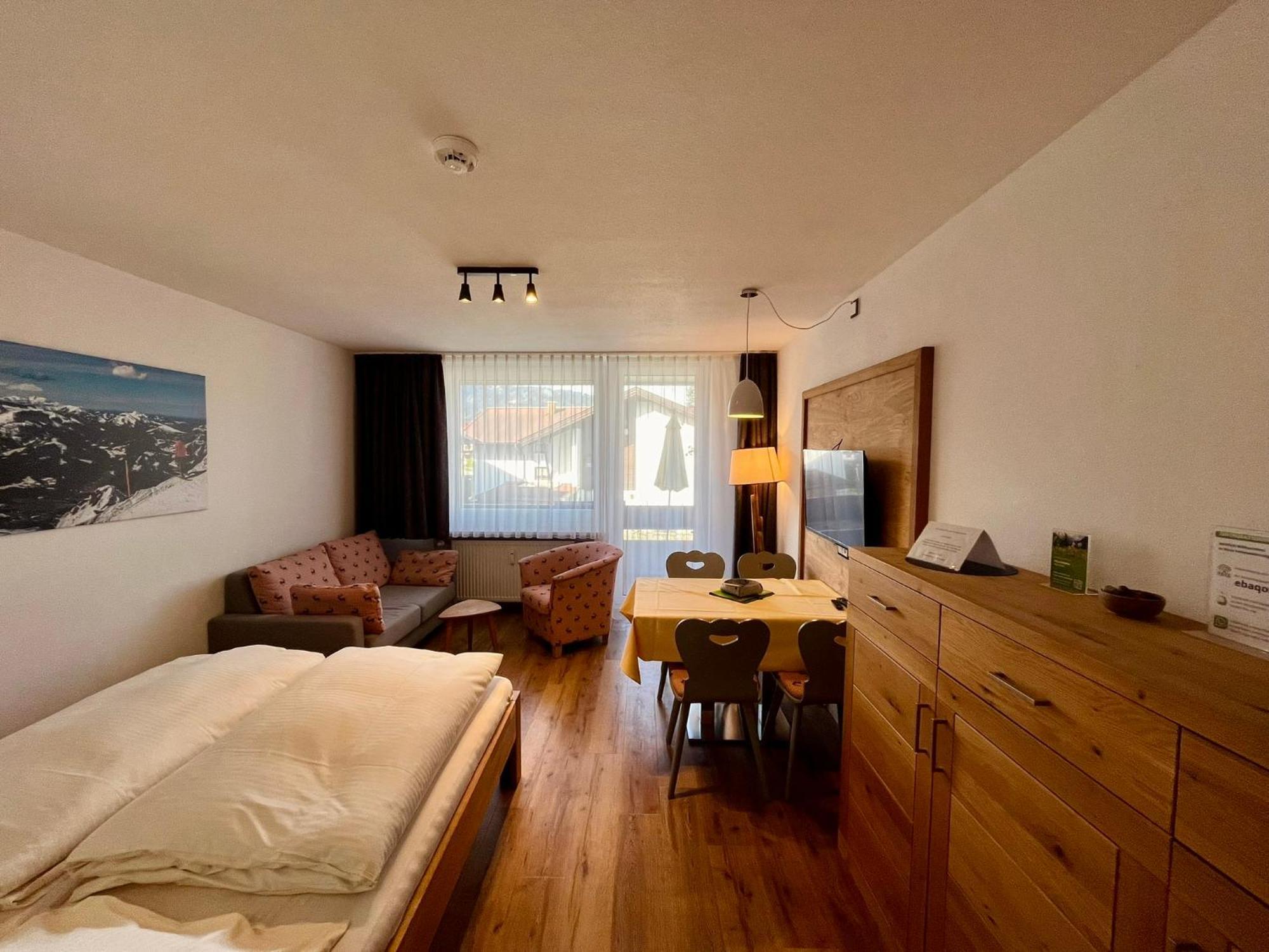 Montana Haus, A14, A17, B4 Oder C8 * Oberstdorf